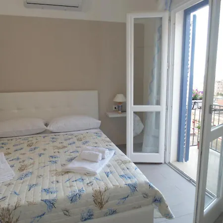 Centro Storico Milazzo Annarita アパート *